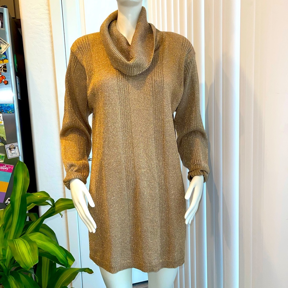Beautiful, love this sweater. I wore it as a dress
